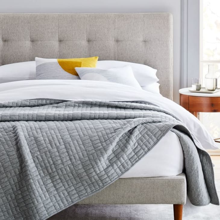 Best Lightweight Quilts and Comforters for Summer Apartment Therapy